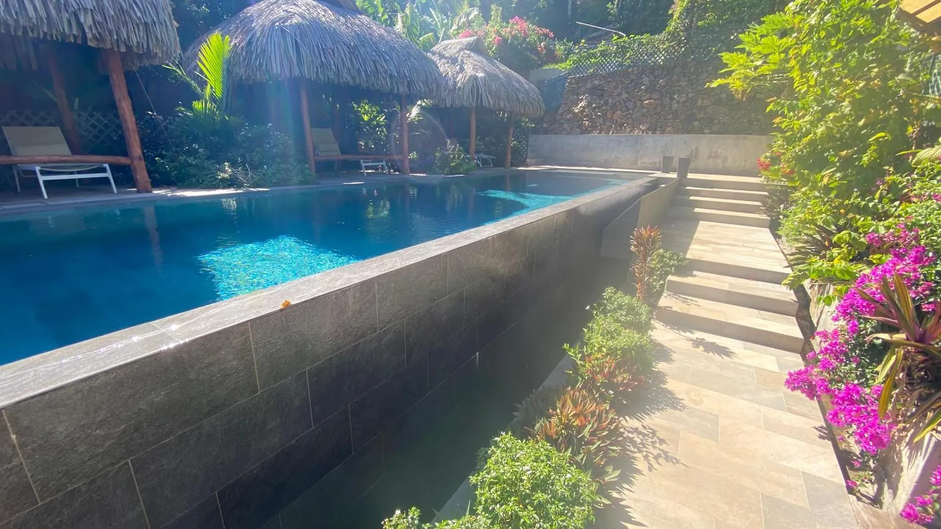 Maharepa Lodges Vue Sur Les Etoiles French Polynesia